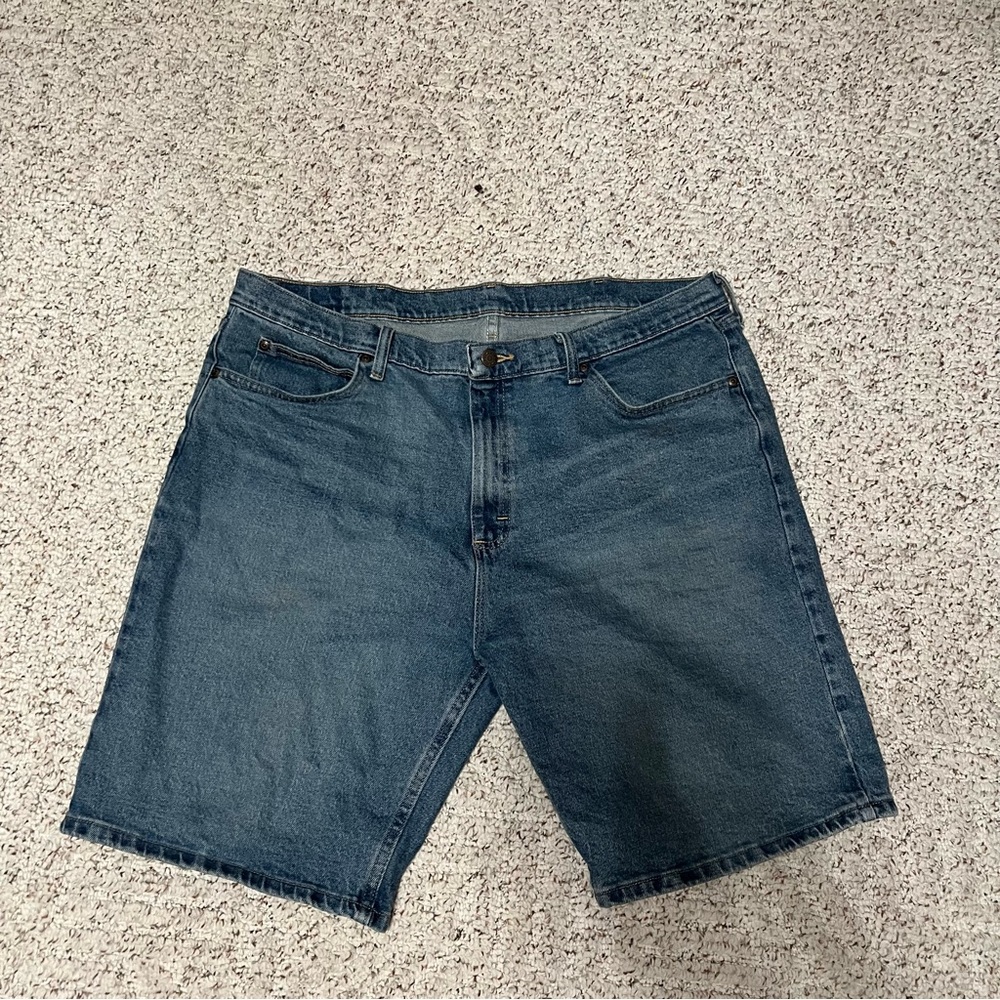 Wrangler Men's Classic Blue Jean Shorts